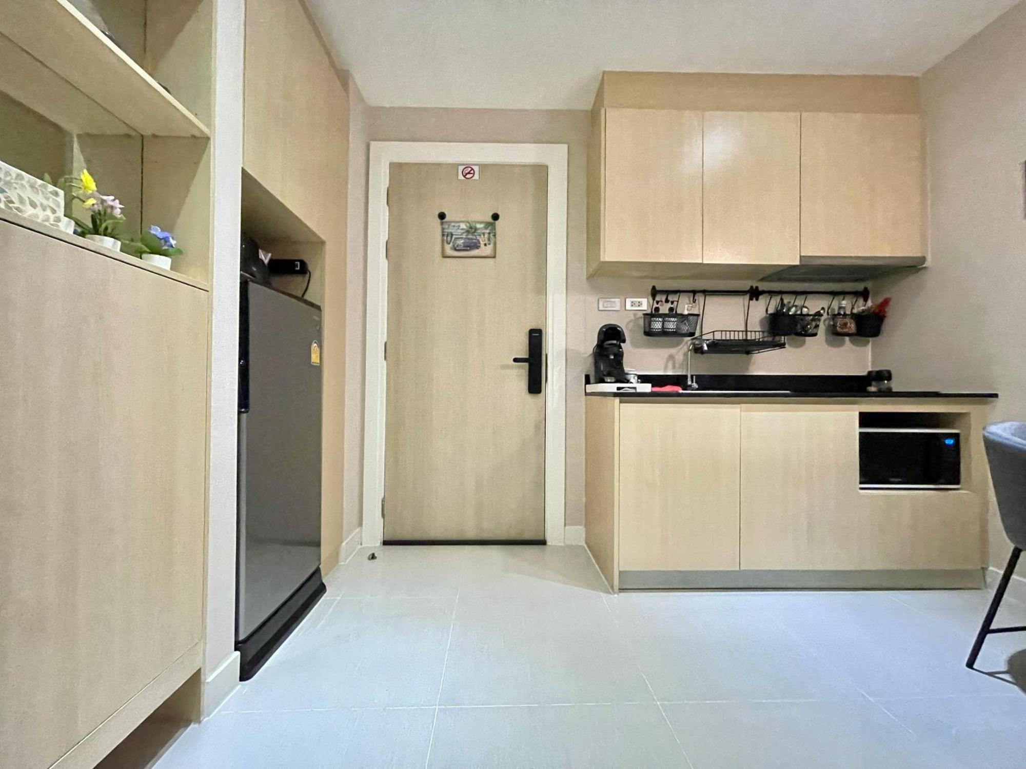 Apartemen With Waterpark